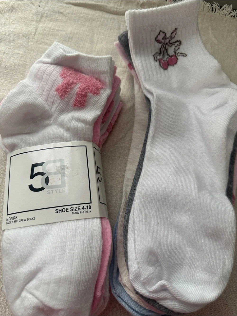 2 packs of 5 ladies socks NWT